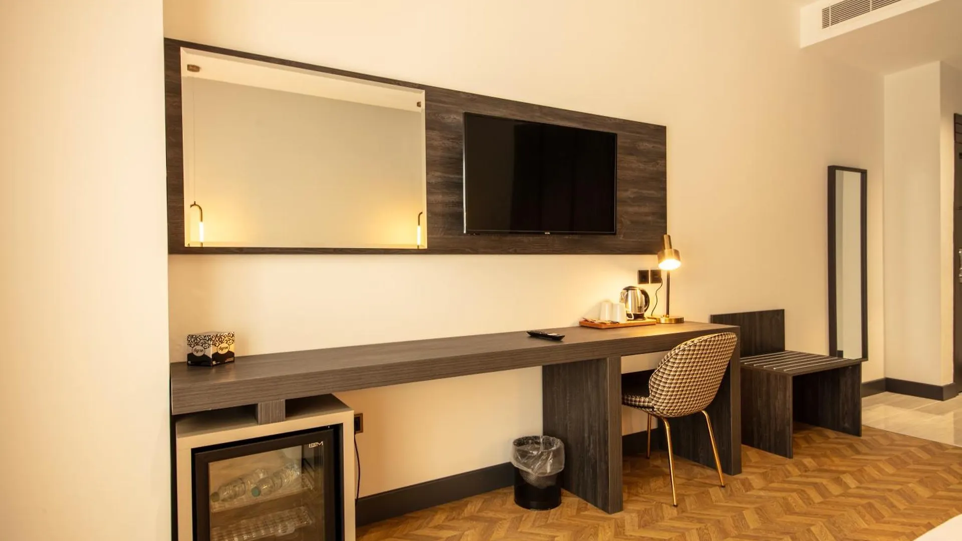 V Center Hotel Трабзон