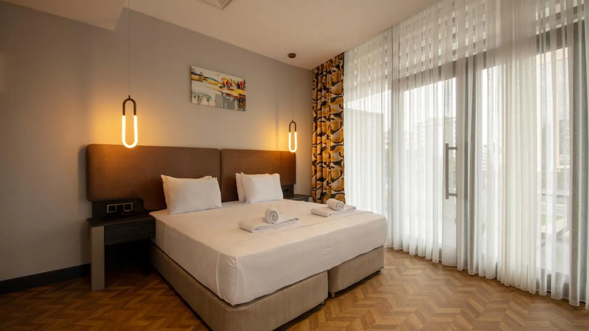 V Center Hotel Трабзон